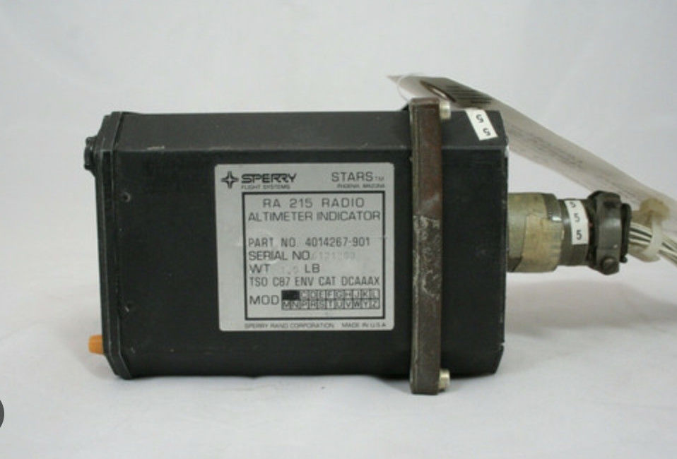 Altimetro radio digitale LCD ARINC 600 Montaggio a cremagliera RTCA DO-160G/DO-178C Boeing / Airbus 28VDC