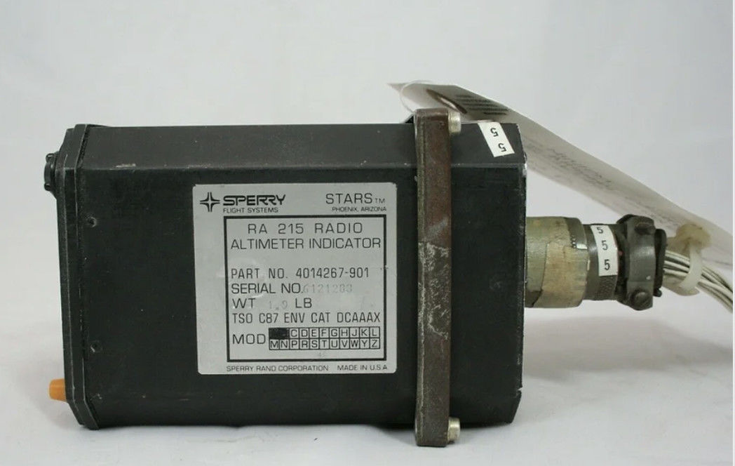 BTSTC ARINC 600 Mount 28 VDC Altimetro aereo 2,5 libbre Peso 1 piede Risoluzione